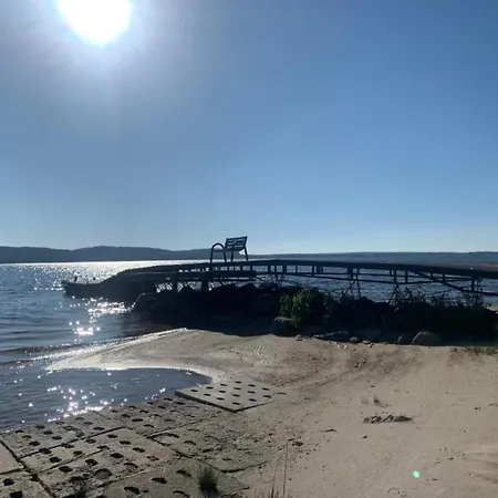 Near Zarnowieckie בית נופש