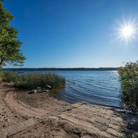 Near Zarnowieckie בית נופש Lubkowo