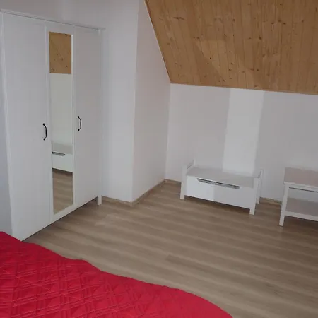 Near Zarnowieckie בית נופש Lubkowo