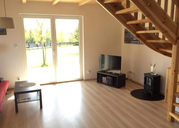 Semesterbostad Near Zarnowieckie Lubkowo