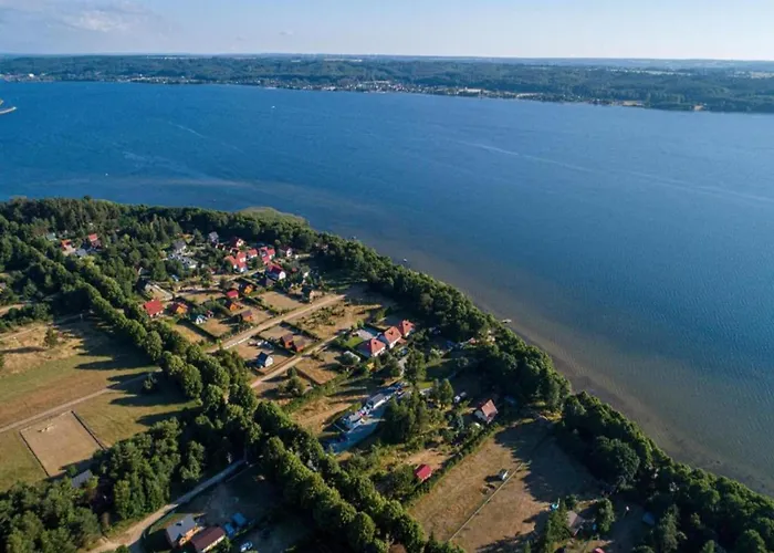 Semesterbostad Near Zarnowieckie Lubkowo