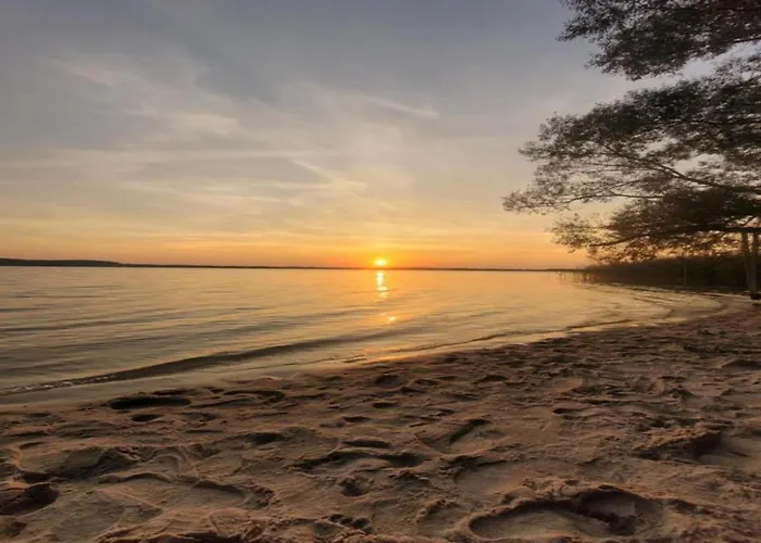 Near Zarnowieckie Semesterbostad Lubkowo